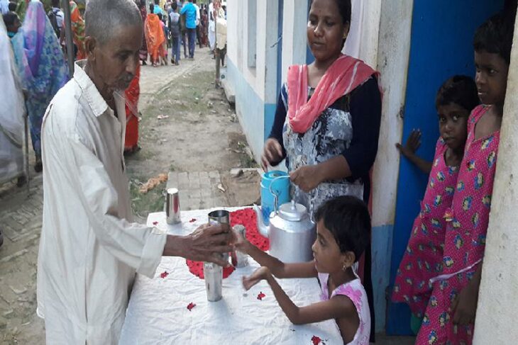 Drinking Water distribution camp at sundarban in Charak Mela