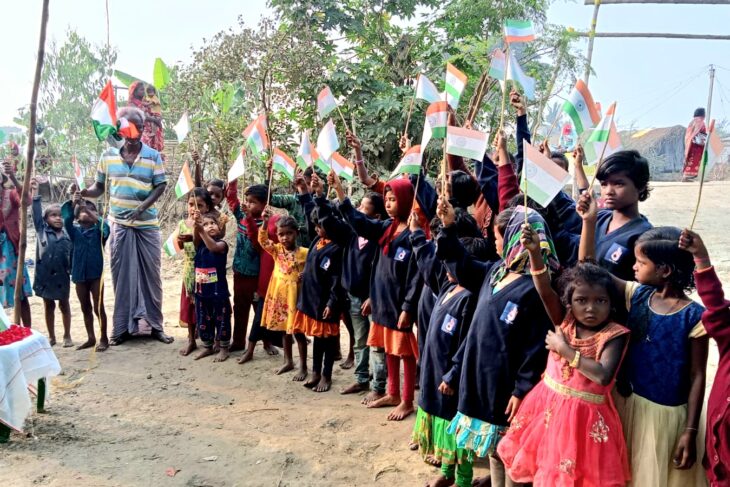 On Netaji’s Birth Anniversary, Tribal Vidyarthis Proudly Flew the National Flag to their Village for the First Time.